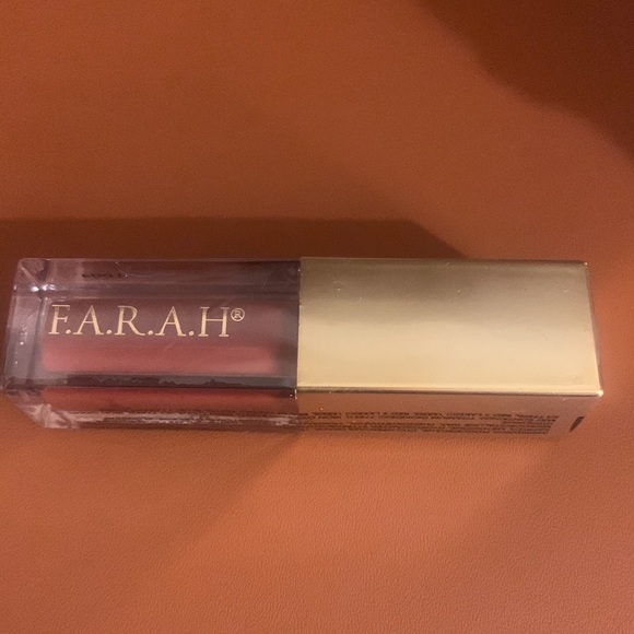 F.A.R.A.H matte liquid lipstick - Picture 5 of 5